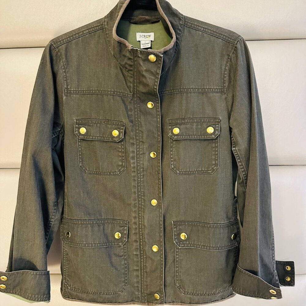 Classic J.Crew women’s Utility/Military-style jacket in a versatile olive green